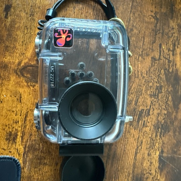 Transparent Underwater Camera Housing with Black Accents - Picture 1 of 4